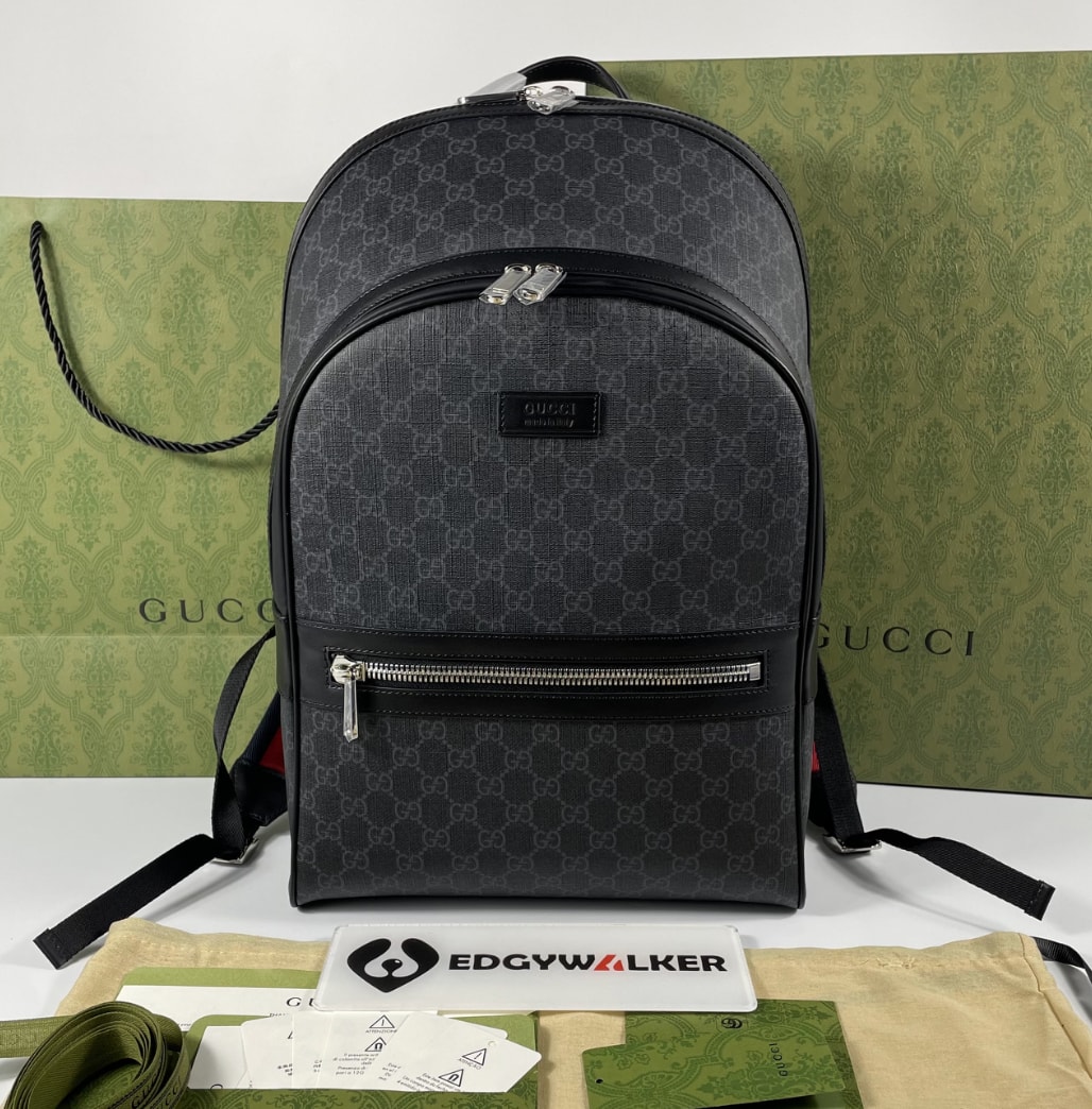 Gucci GG Noir Zip Backpack — vista principal