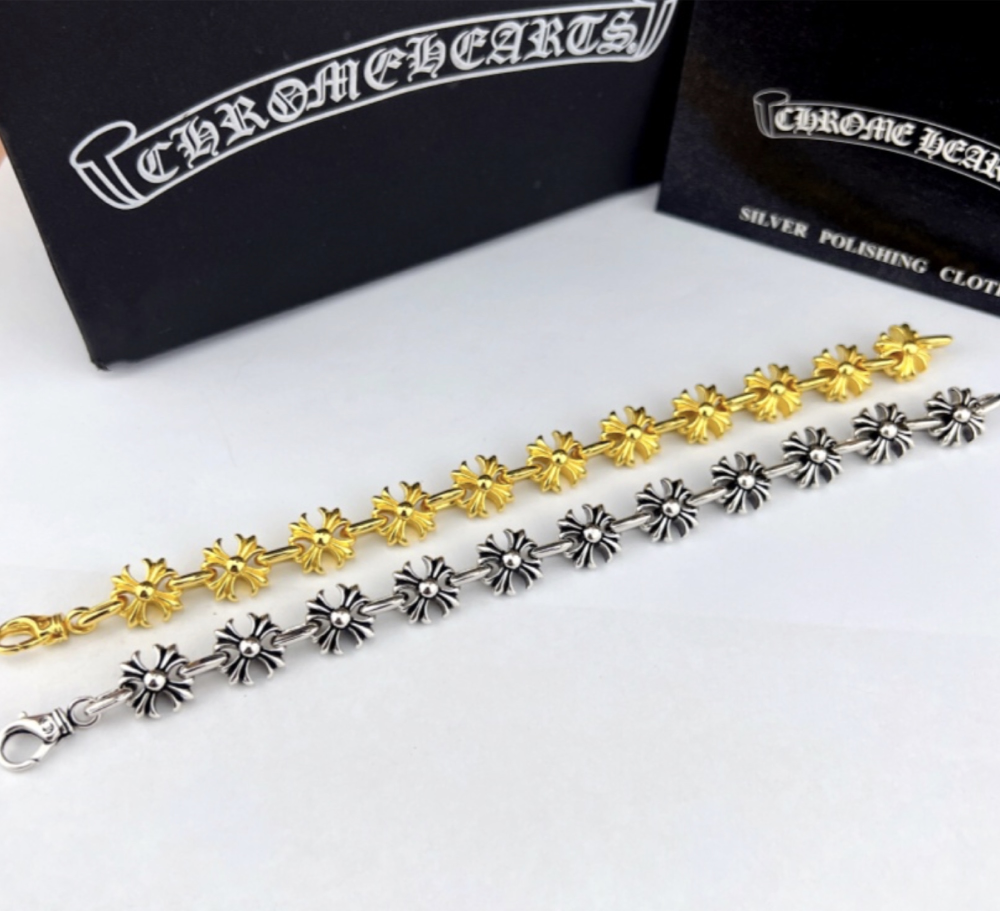 Chrome Hearts Cross Link Bracelet — vista principal