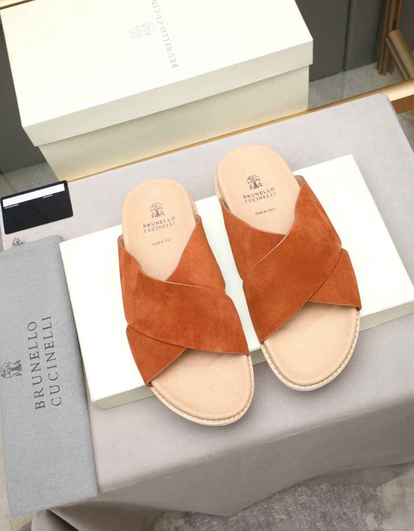 Brunello Cucinelli Suede Crisscross Slide Rust — vista principal