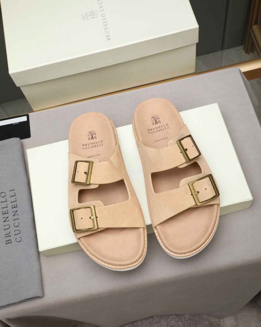 Brunello Cucinelli Suede Double Buckle Slide Beige — vista principal
