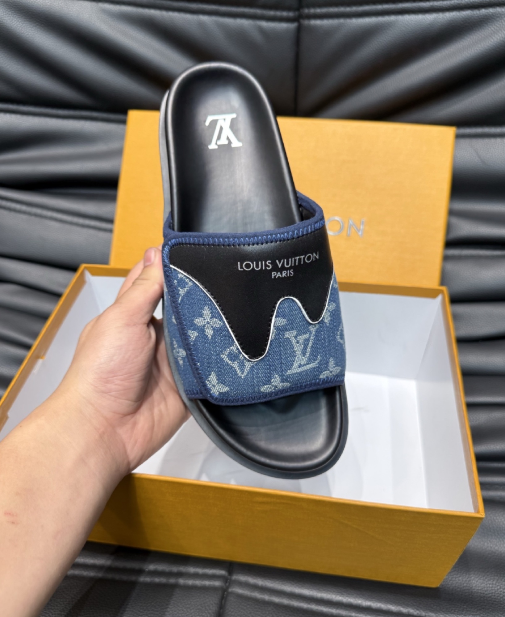 Louis Vuitton Atlantique Slide — vista principal