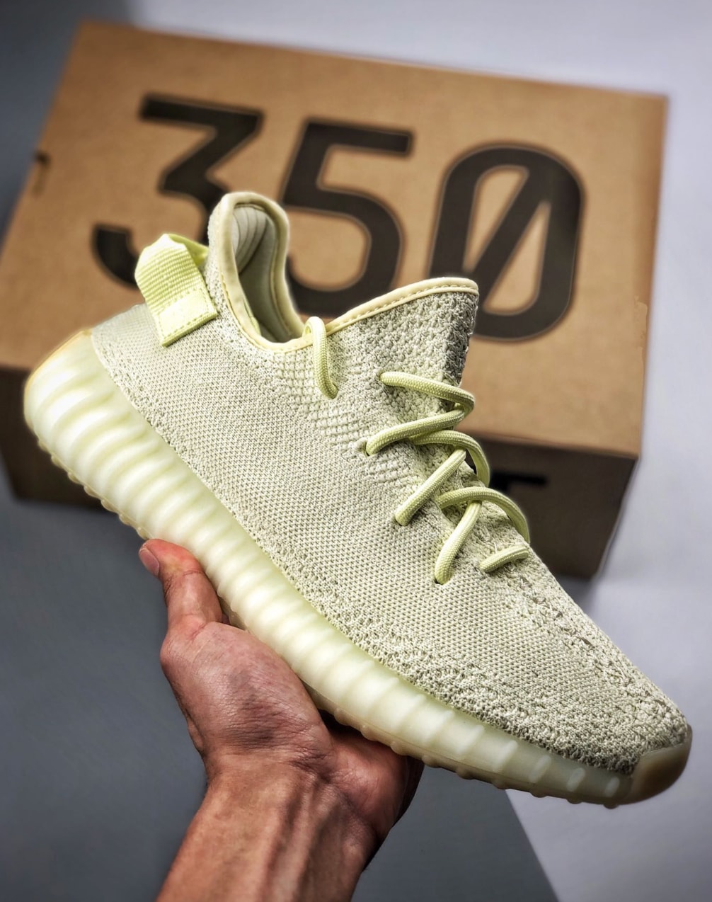 Adidas Yeezy Boost 350 V2 Butter — vista principal