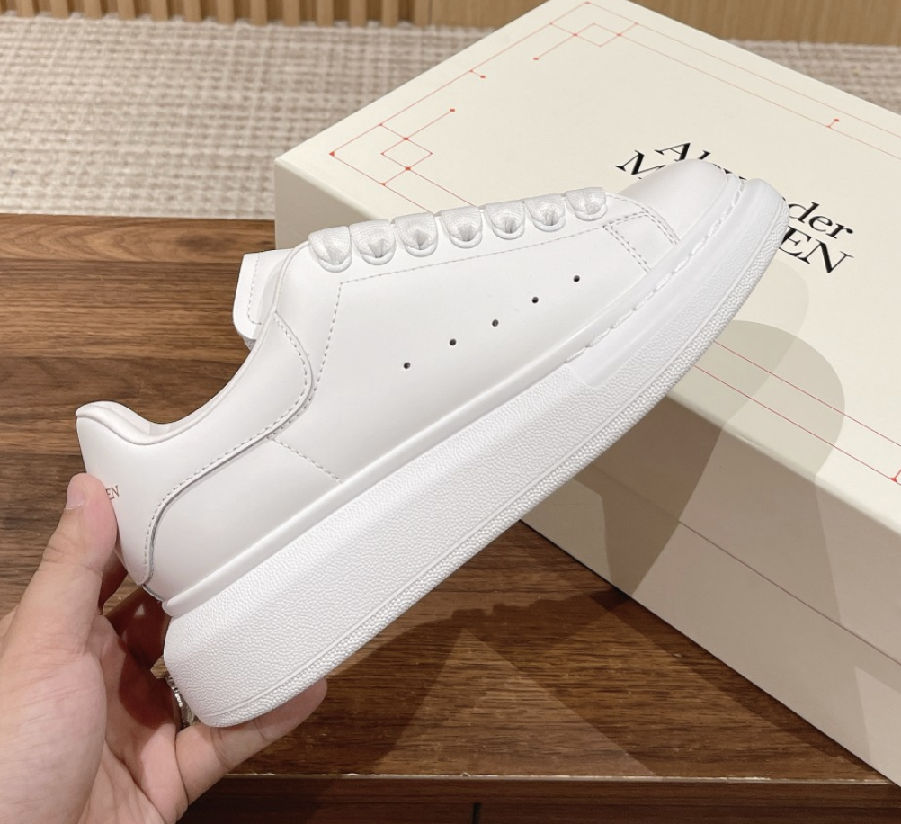 Alexander McQueen Oversized Triple White — vista principal
