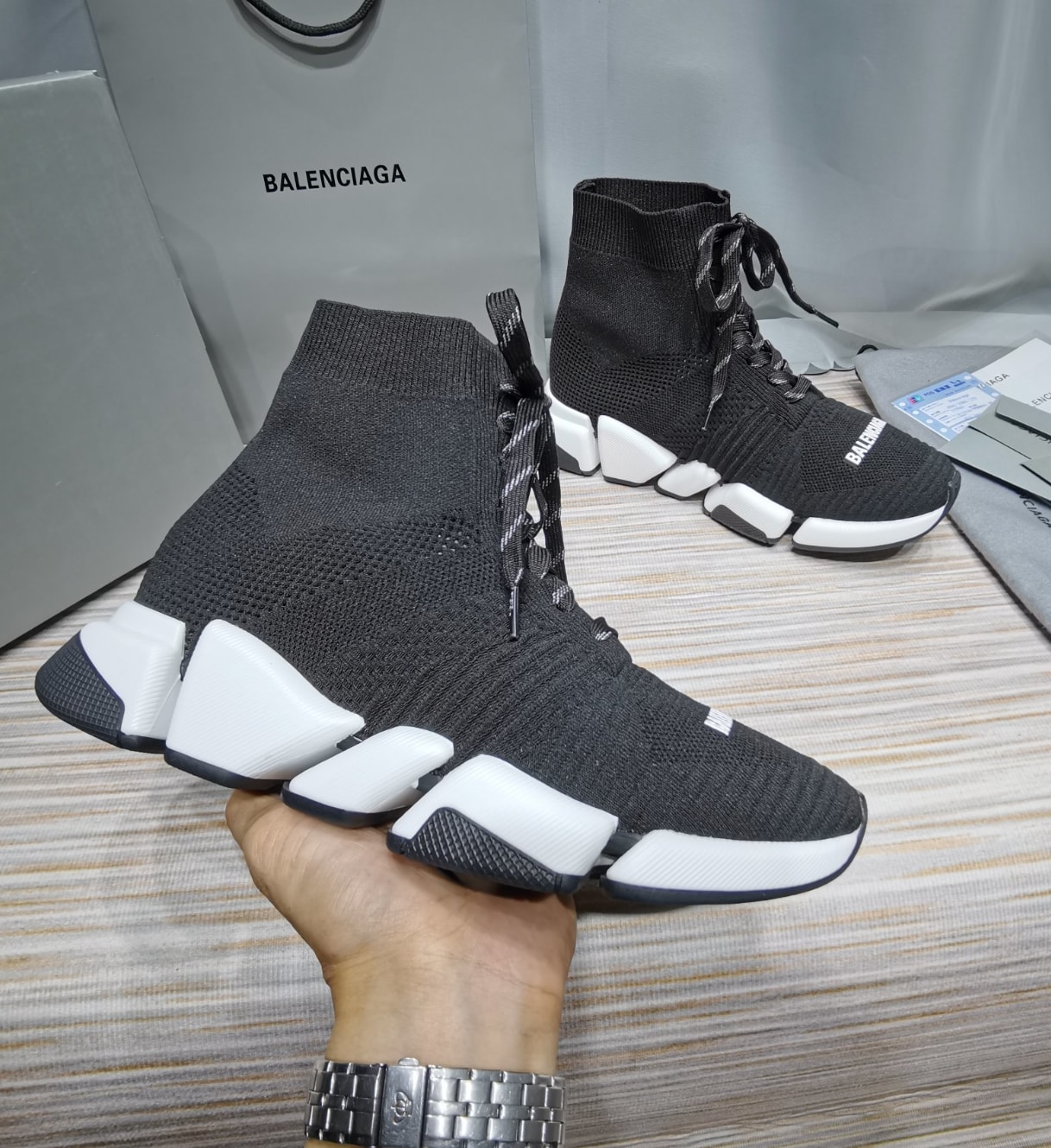 Balenciaga Speed 2.0 Black White Laced — vista principal