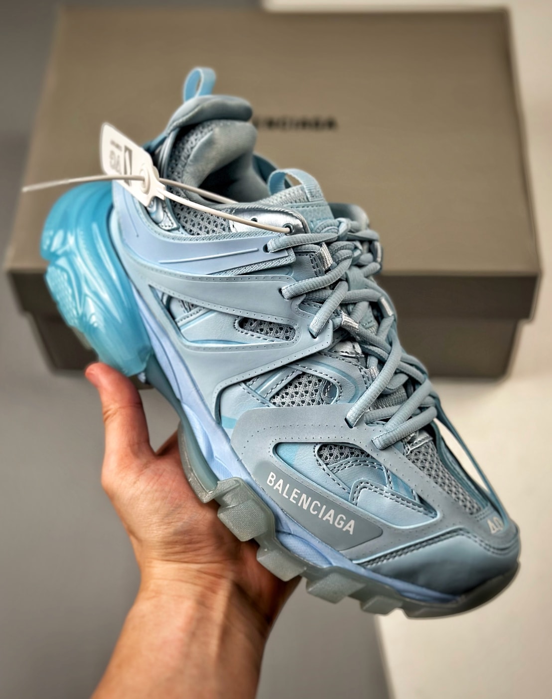 Balenciaga Track Light Blue — vista principal