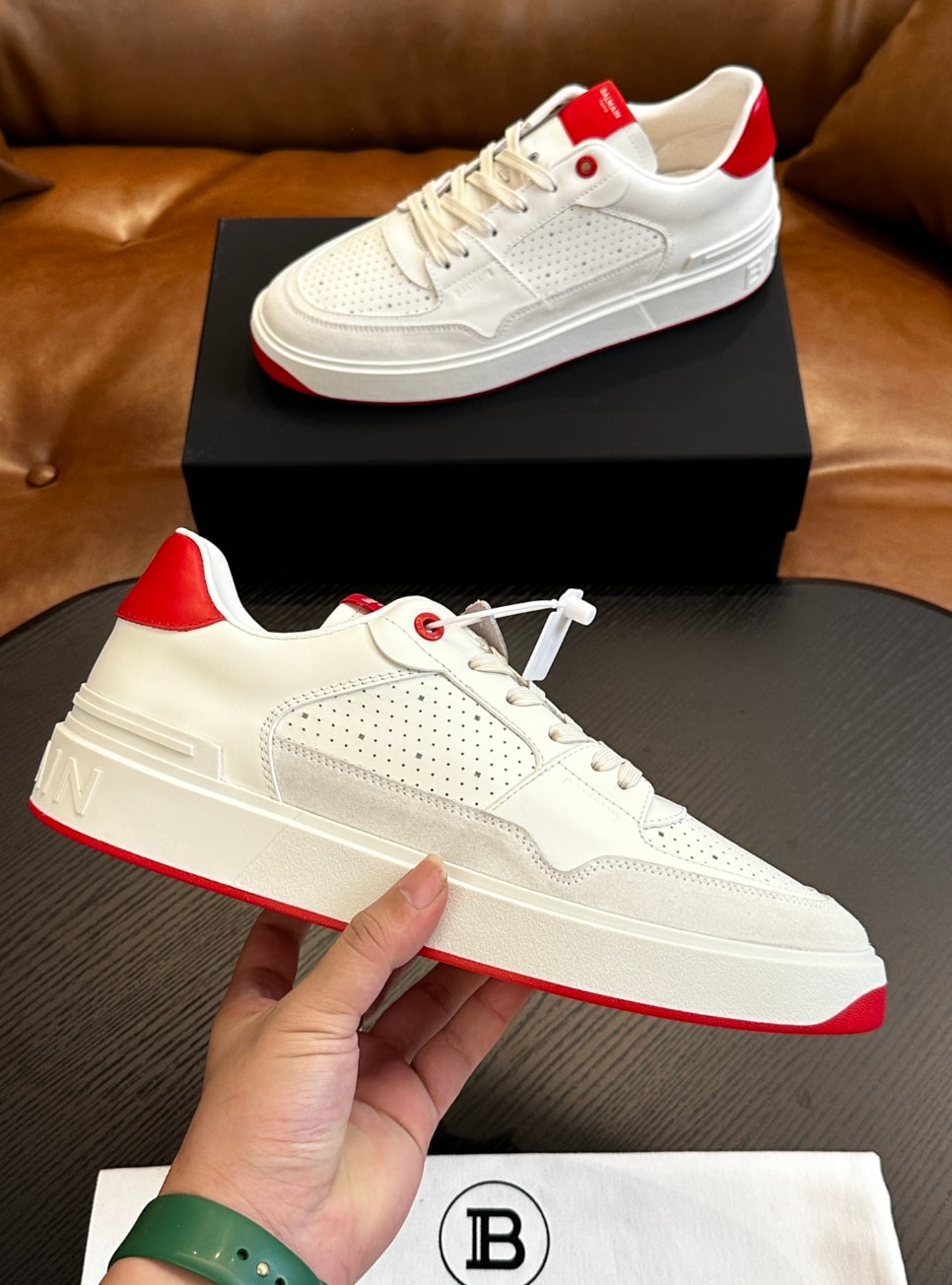 Balmain B-Ball Sneakers White Red — vista principal