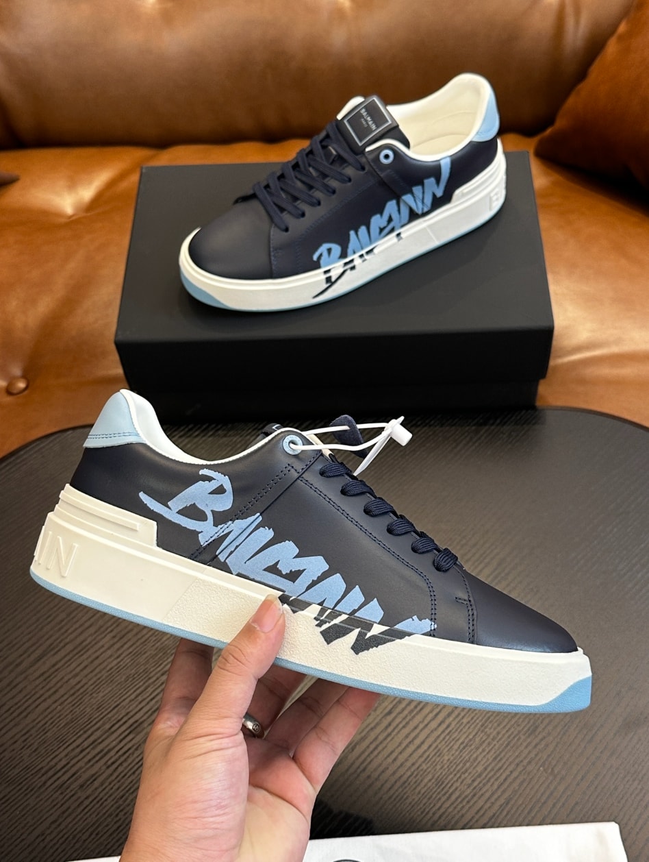 Balmain B-Court Graffiti Logo Sneakers Navy Blue — vista principal