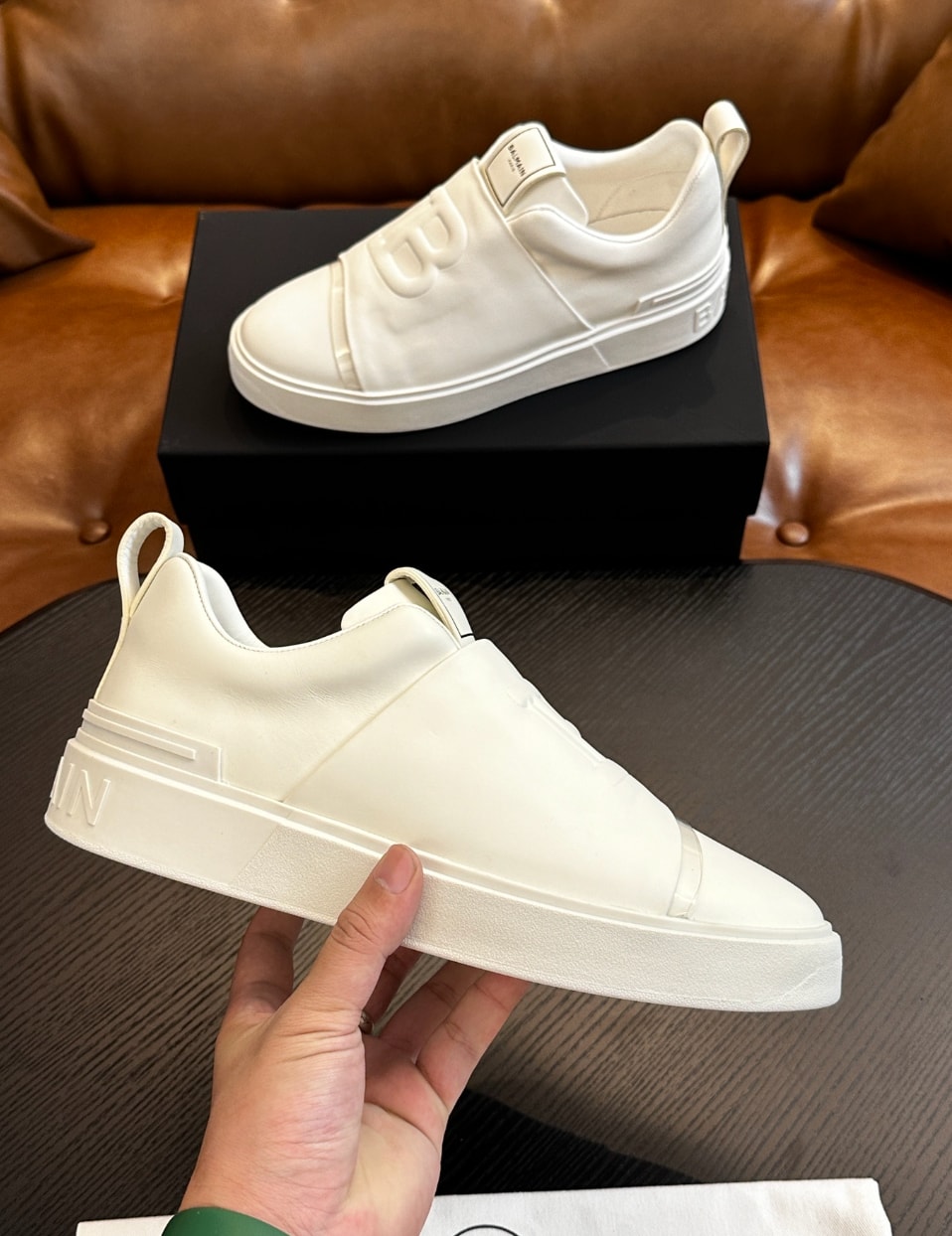 Balmain B-Court Slip-On Sneakers White — vista principal