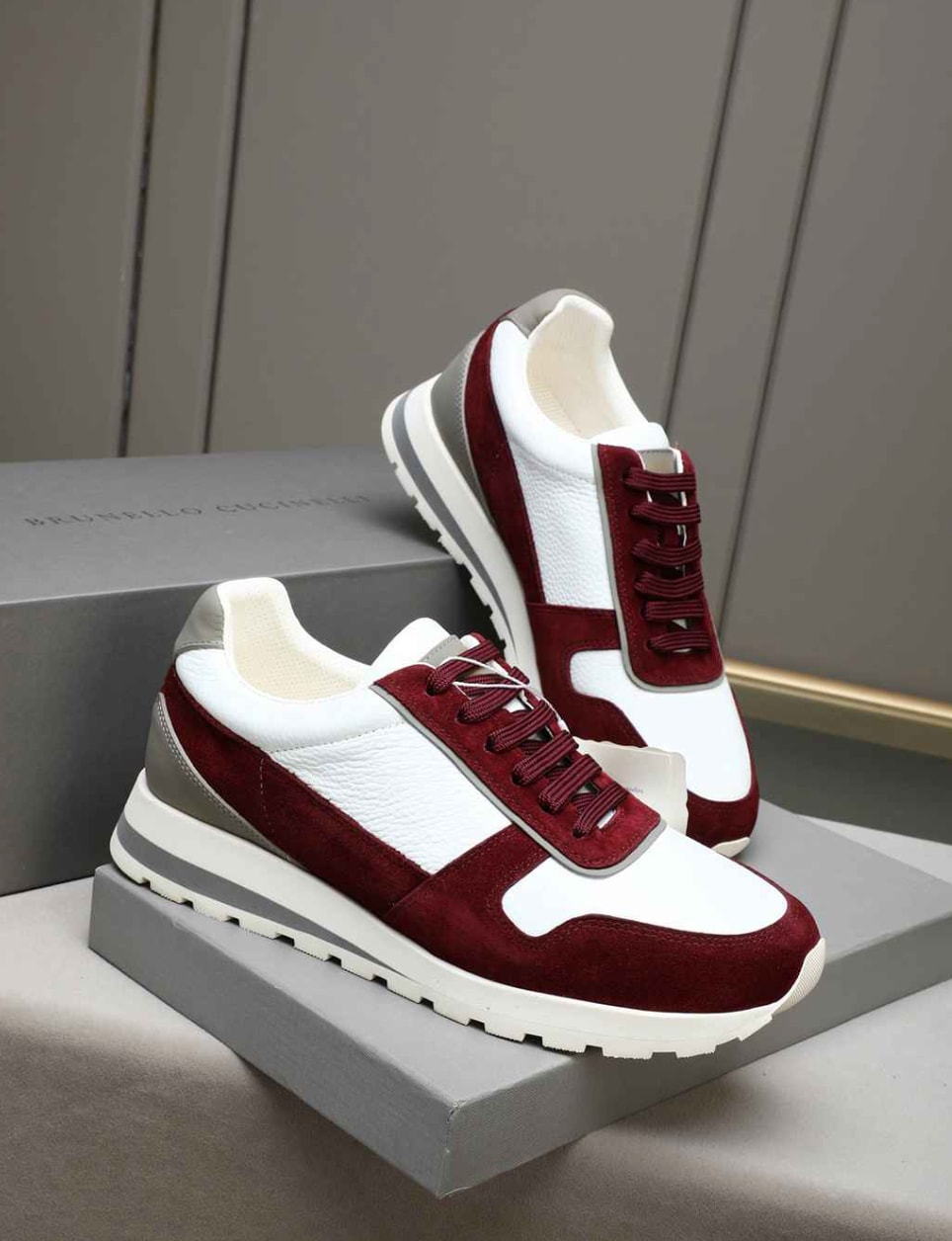 Brunello Cucinelli Runner Sneakers Burgundy White — vista principal