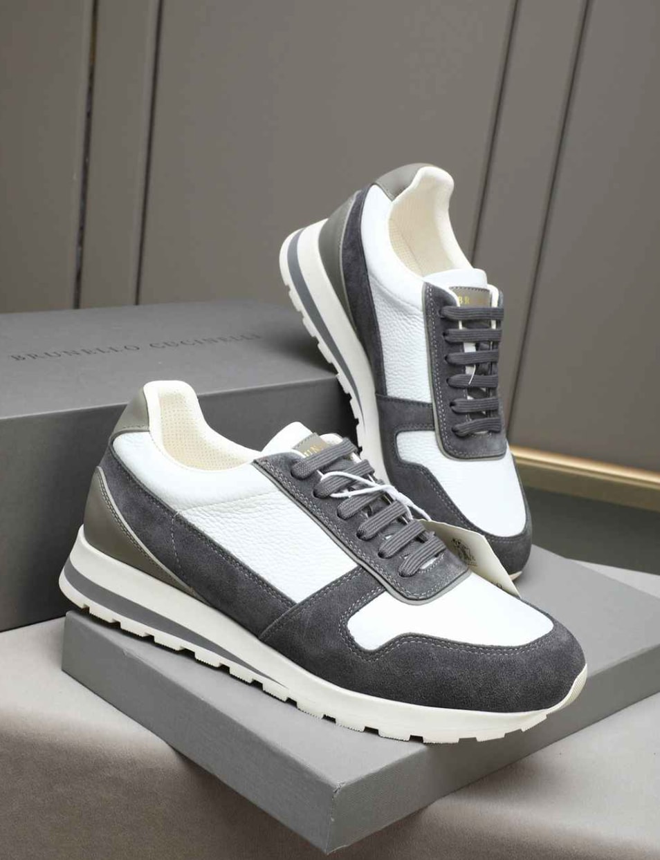 Brunello Cucinelli Runner Sneakers Grey White — vista principal