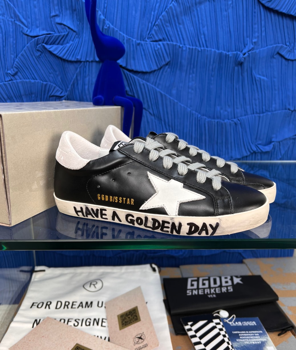 Golden Goose Super-Star Black — vista principal