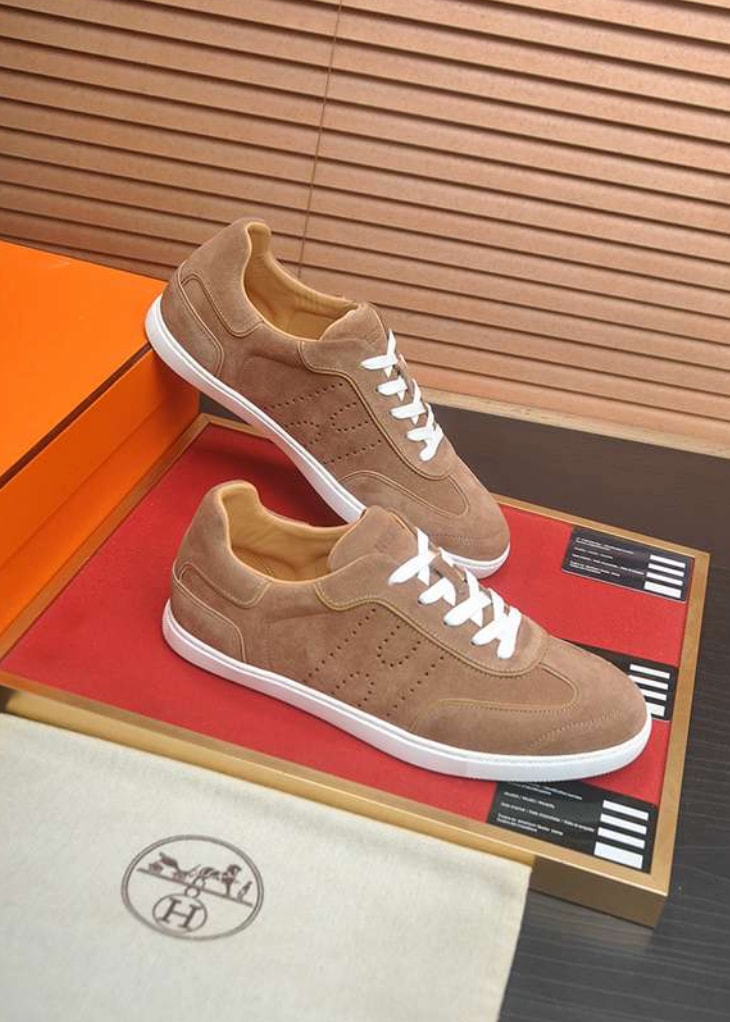 Hermès Perforated H Low-Top Camel — vista principal