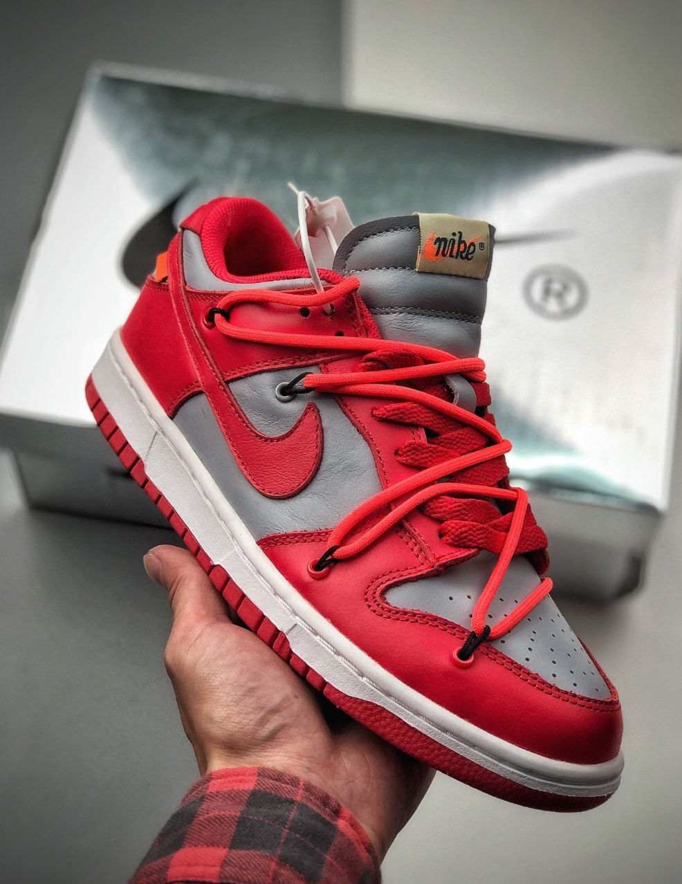 Nike Dunk Low Off-White Red Grey — vista principal