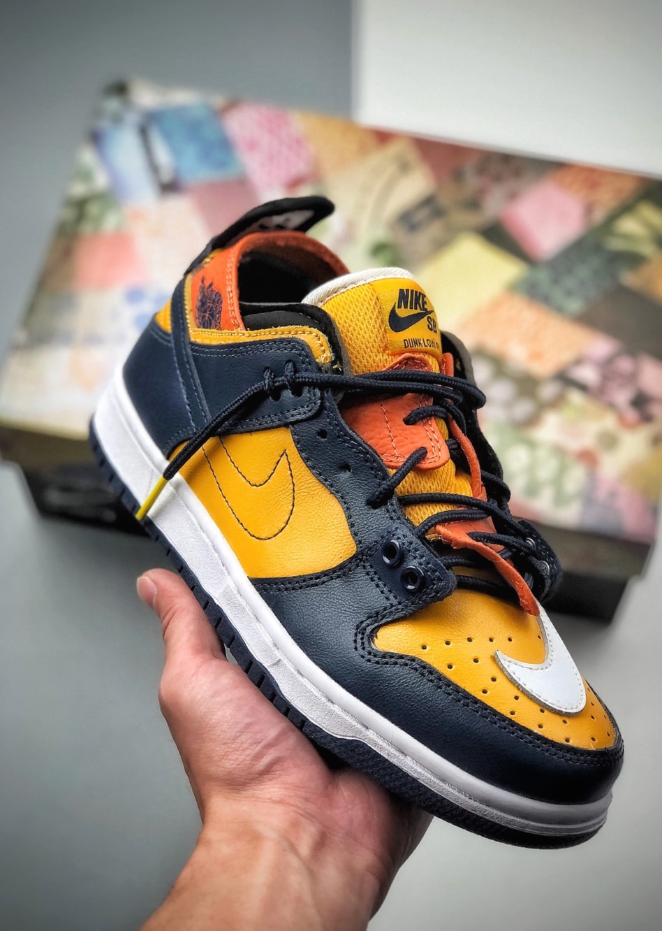 Nike SB Dunk Low Reconstructed Yellow Navy — vista principal