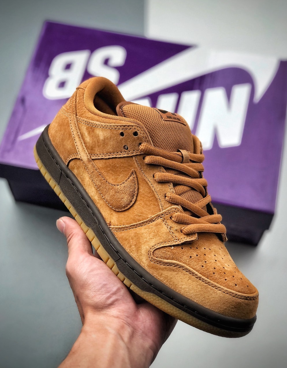 Nike SB Dunk Low Wheat — vista principal