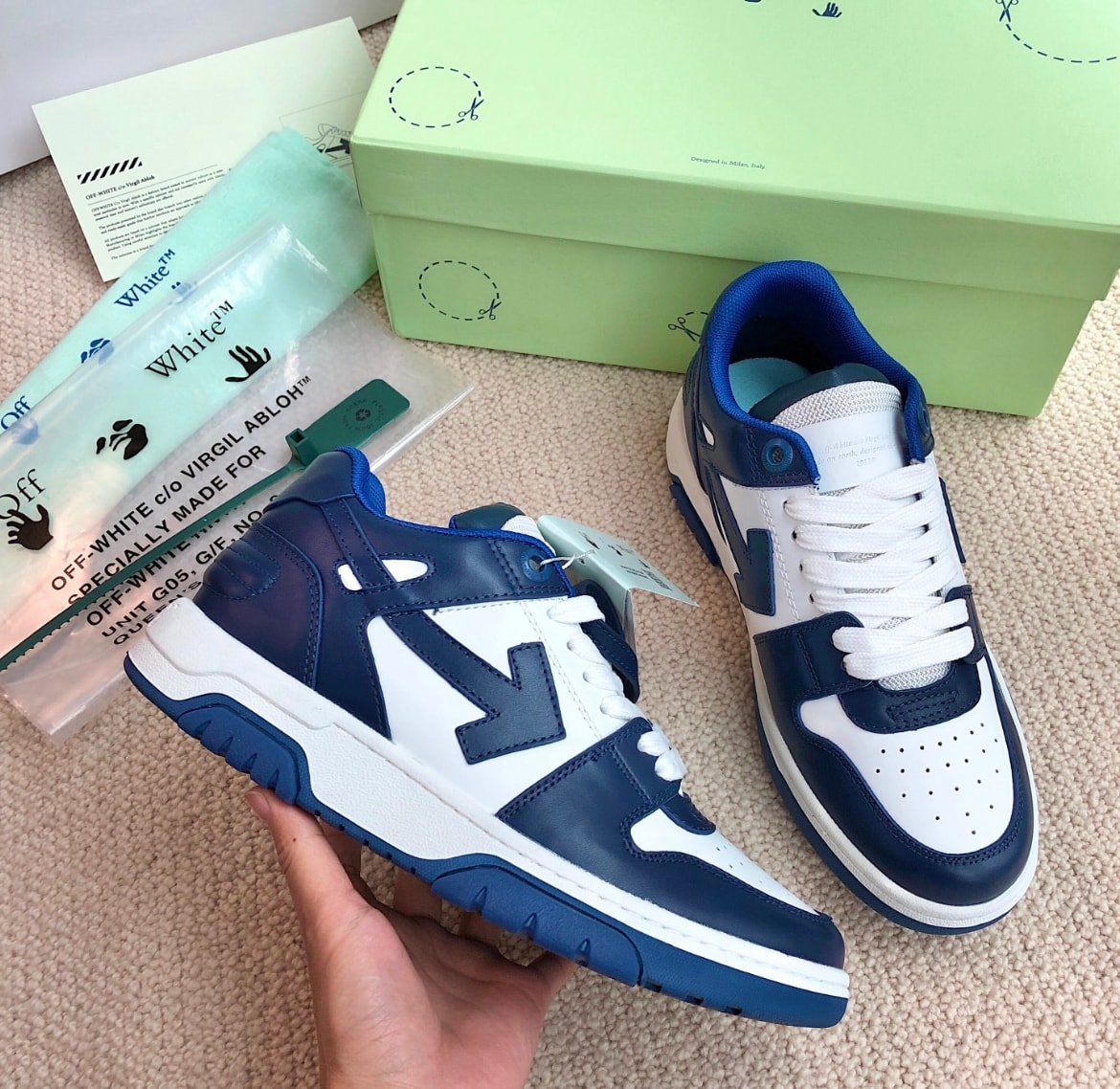 Off-White Out Of Office Navy / White — vista principal