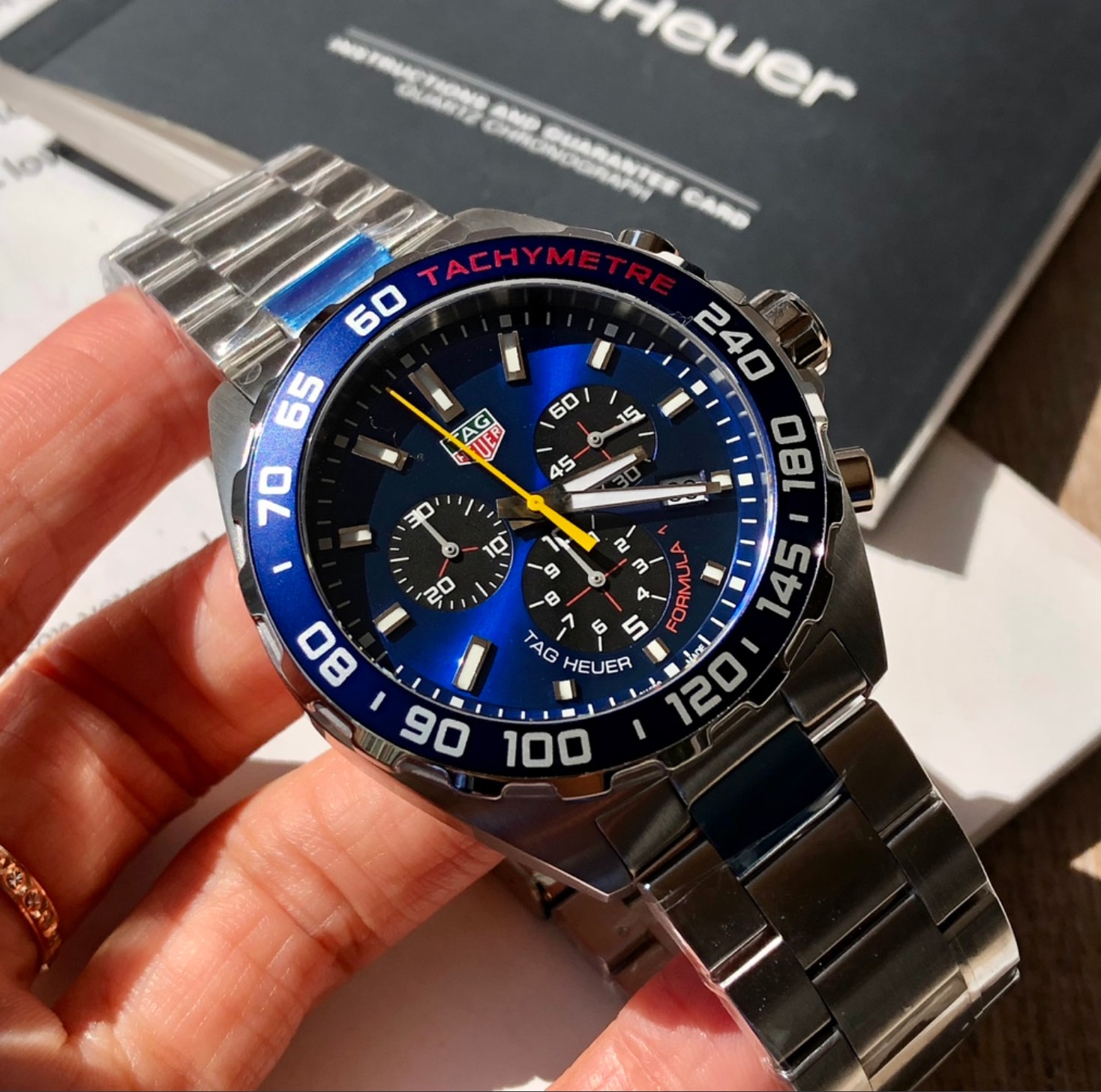 TAG Heuer Formula 1 Chronograph Aston Martin Red Bull Racing Special Edition — vista principal