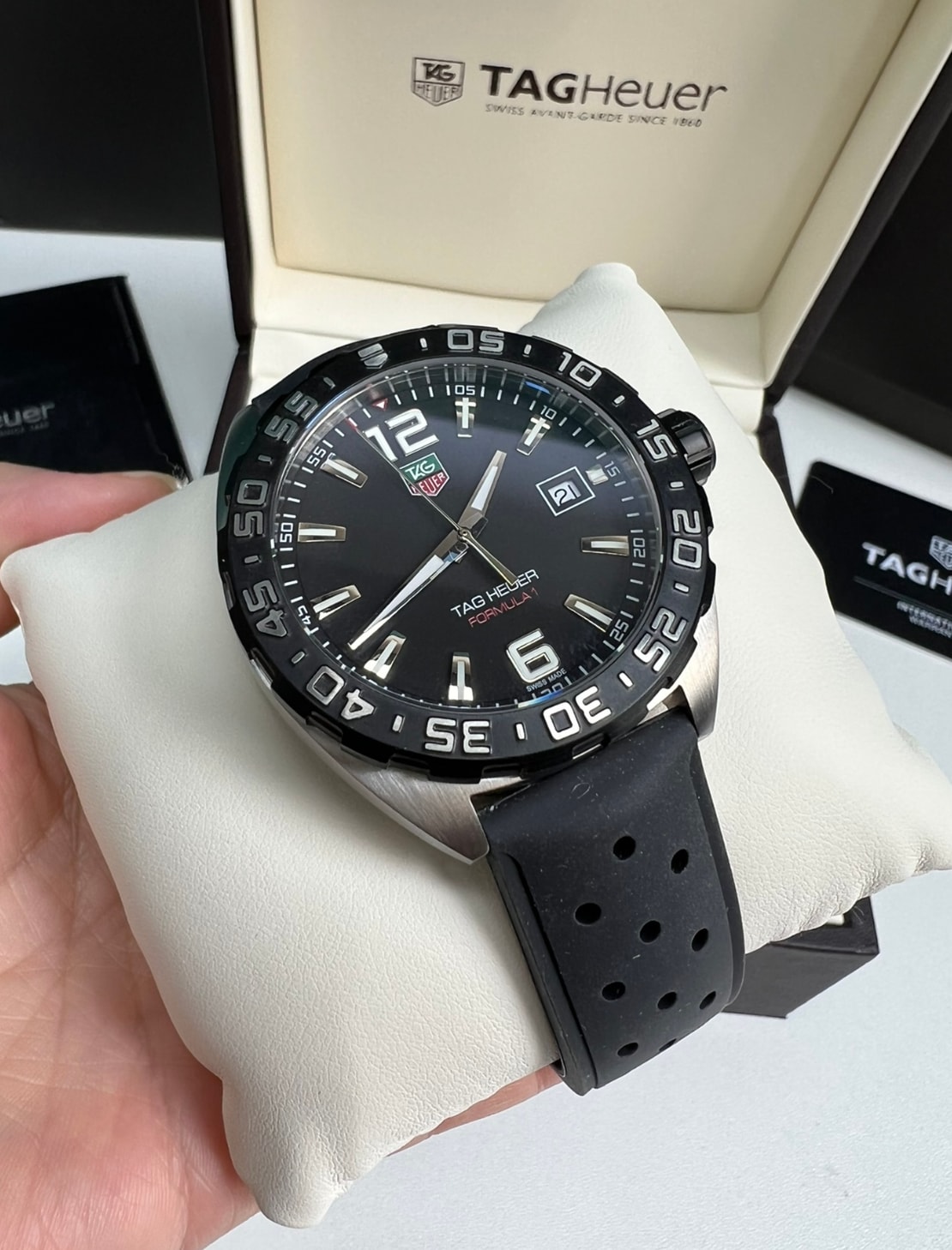TAG Heuer Formula 1 Quartz Black Rubber — vista principal