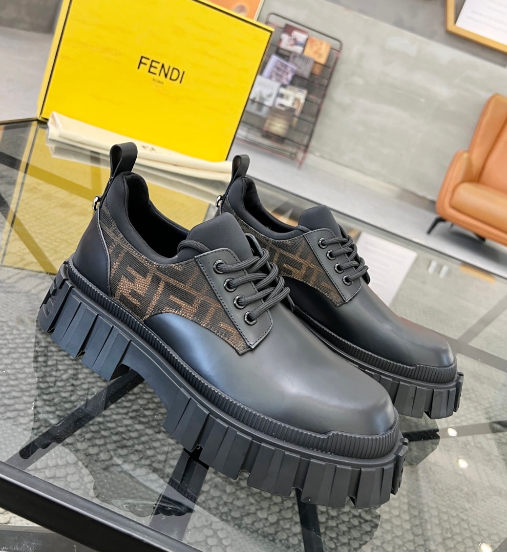 Fendi FF Lug-Sole Derby Black — vista principal