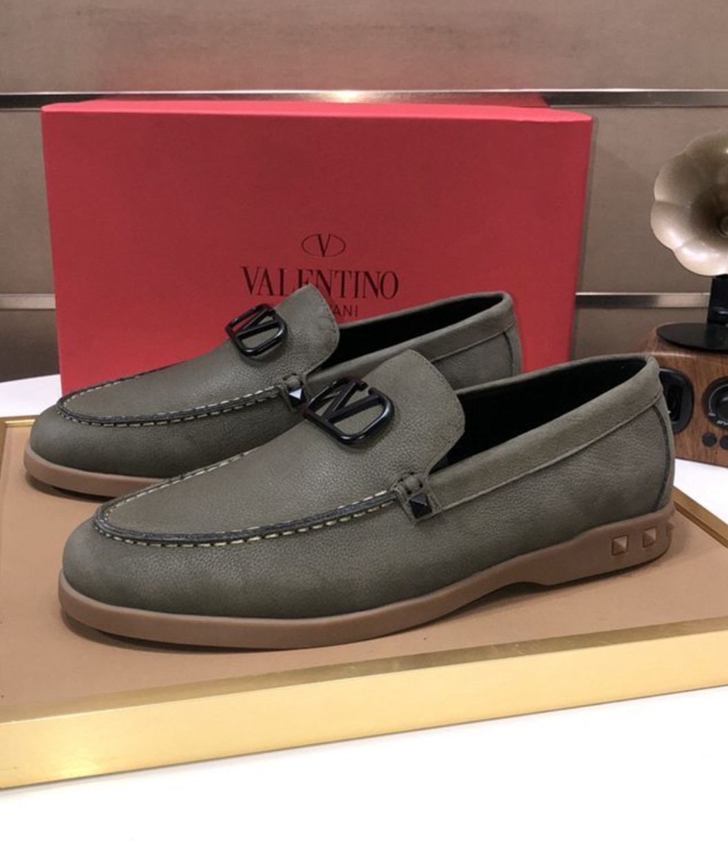 Valentino VLogo Loafer Olive — vista principal