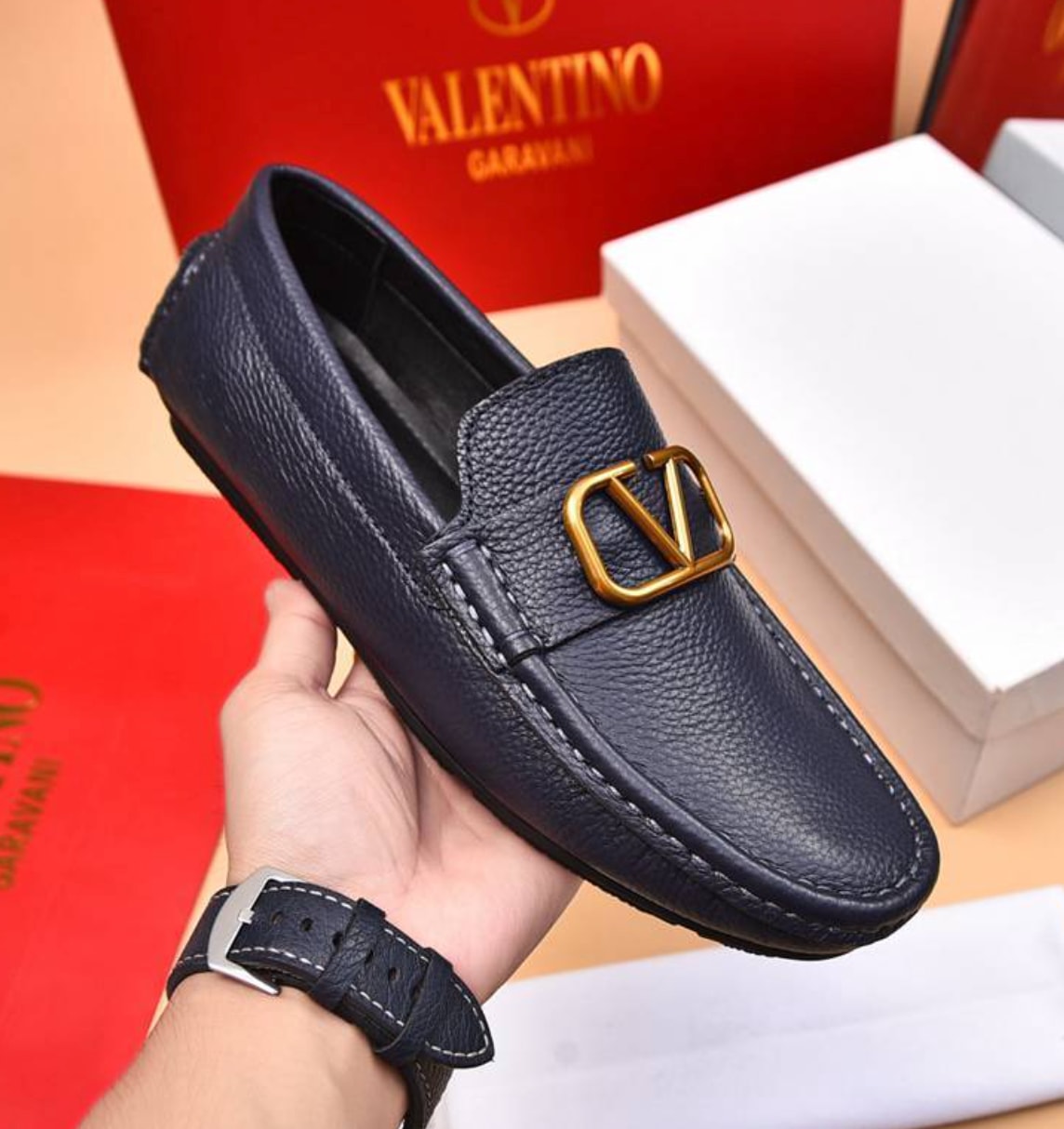 Valentino VLogo Signature Driving Loafer Navy — vista principal